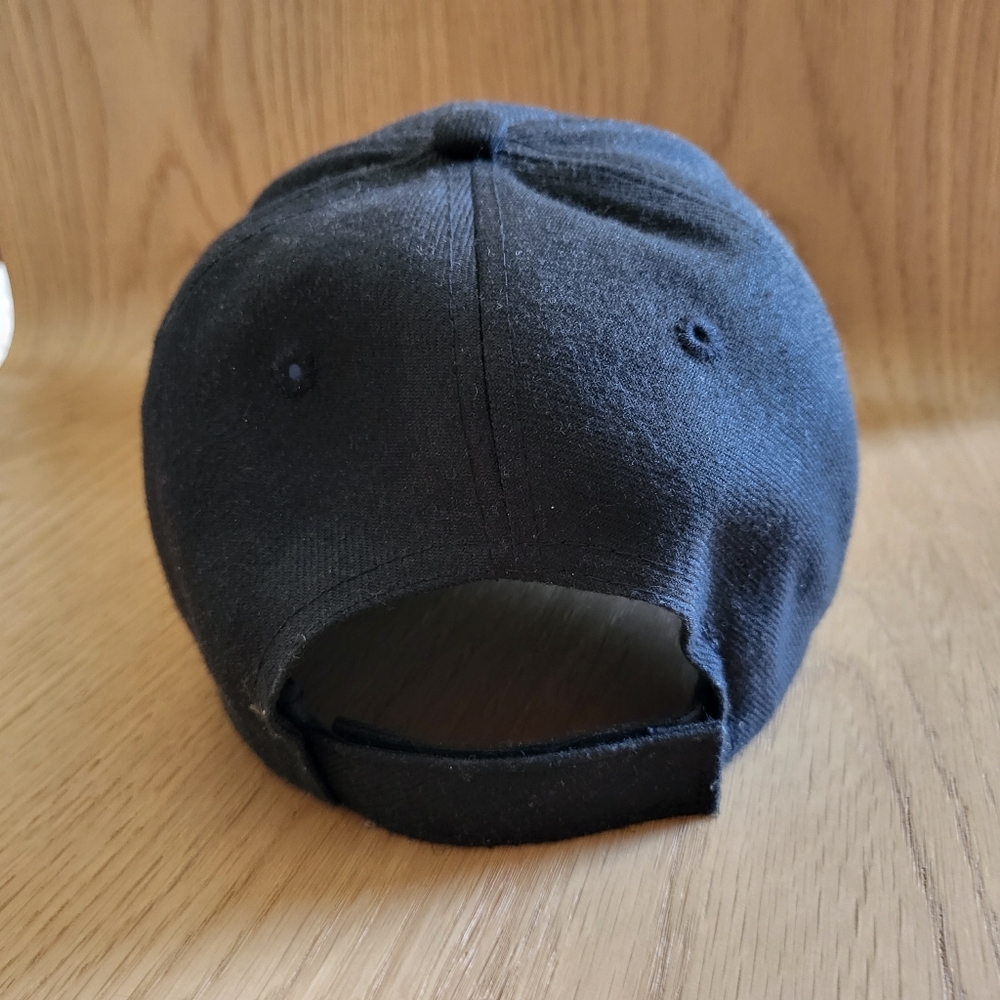 Solid Black Cap - Picture 3 of 4